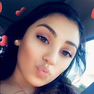 Meet your Posher, Sarai